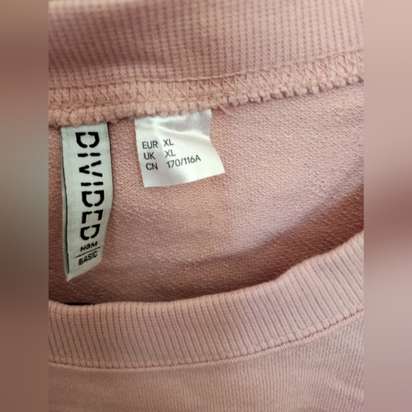 H&M Pink sweatshirt - Picture 2 of 5